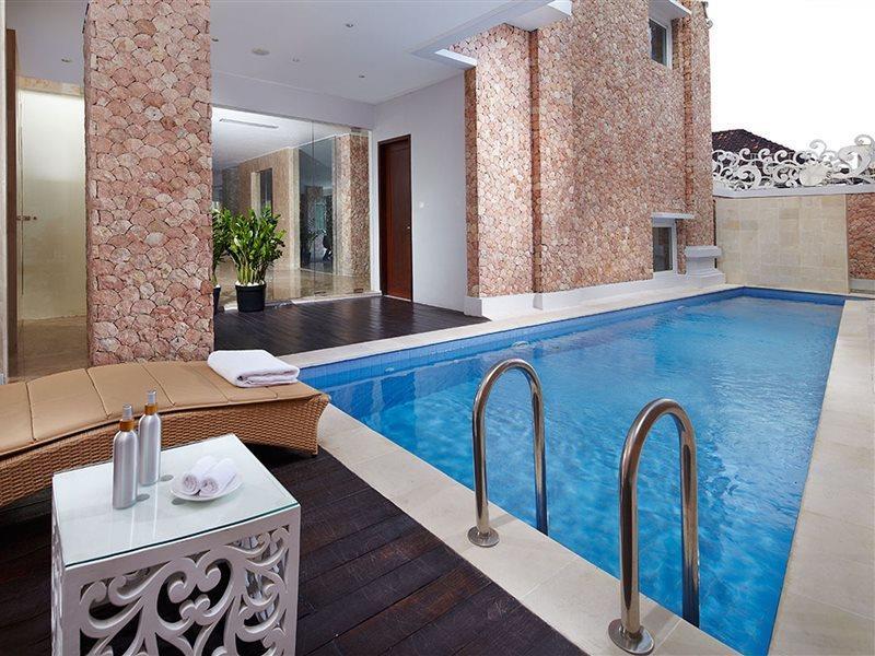 Hotel Kuta Angel - Luxurious Living 4*